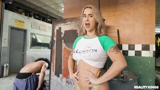 Squirt Squeegee Sex Fiend Fucks Her Mechanic